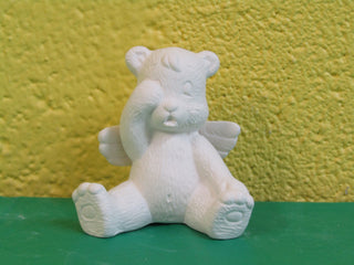 Bear - Angel, Sitting