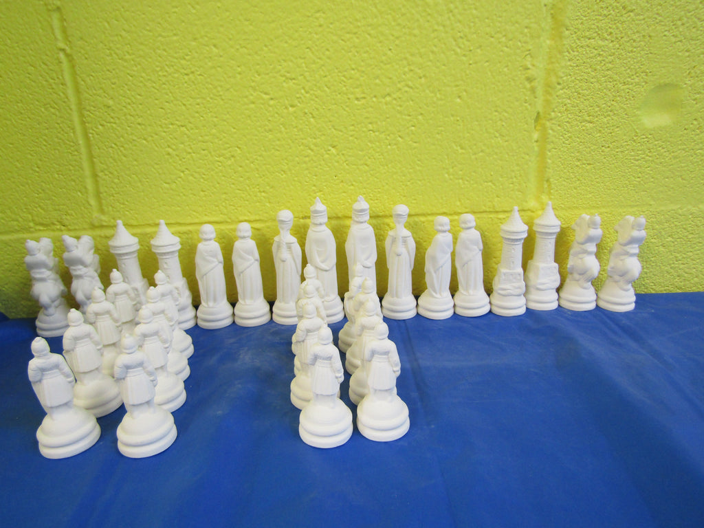 Chess- Sierra, 32pc – Bisque Busters